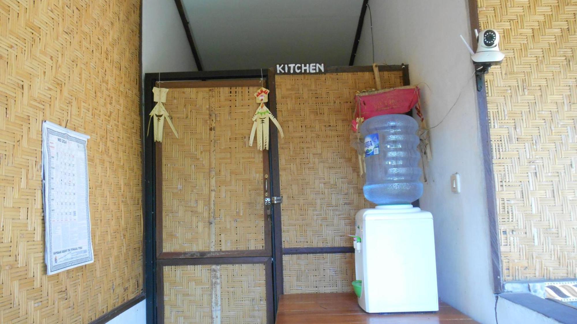 Taman Menjangan Homestay By Snorkelingmenjangan Banyuwedang Exterior photo